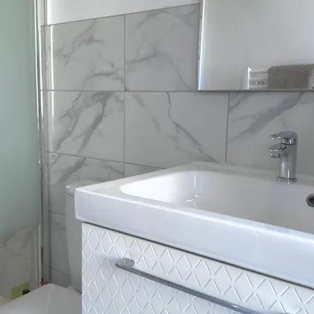 Le Talant - Gare - 2 Voyageurs Apartamento *