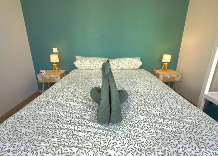 Le Talant - Gare - 2 Voyageurs * Dijon